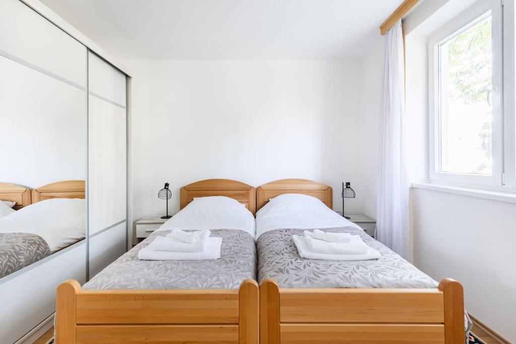 Apartman Dino SJJ Exteriör bild