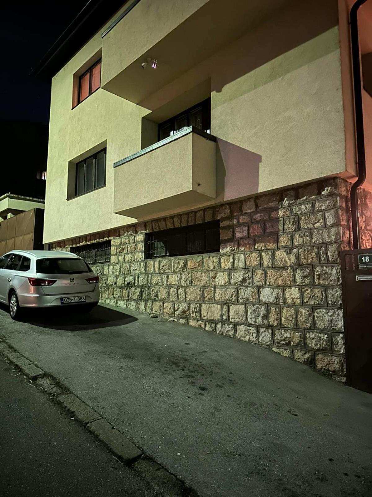 Apartman Dino SJJ Exteriör bild