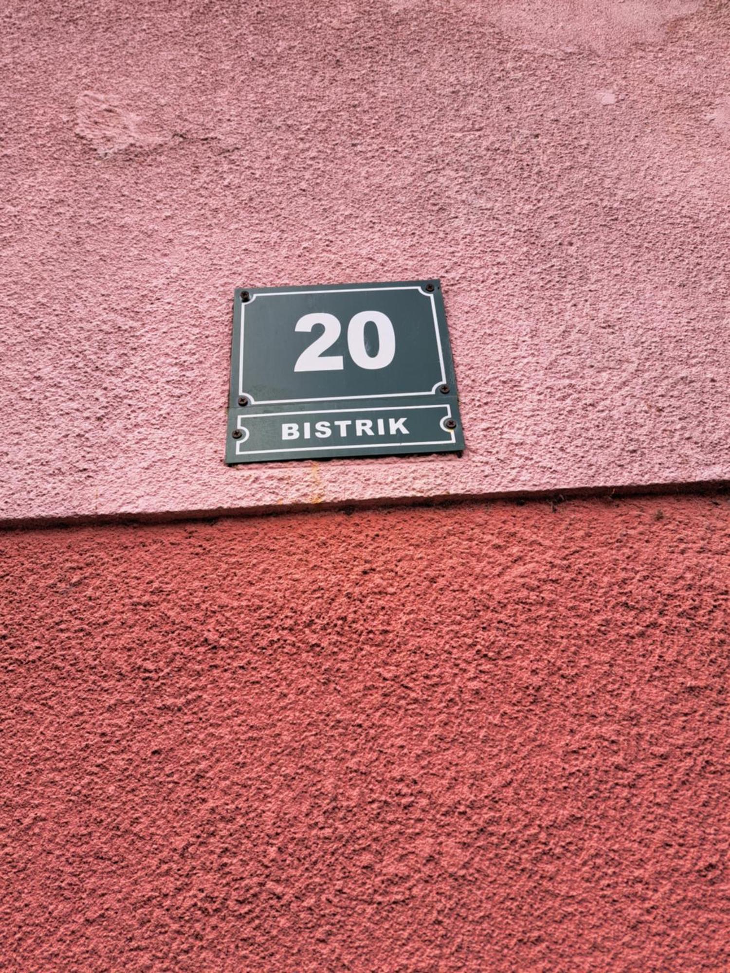 Apartman Dino SJJ Exteriör bild
